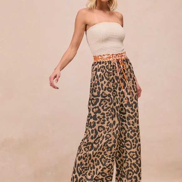 BiBi Leopard Print With Contrast Banded Wide Pants - Picture 5 of 11
